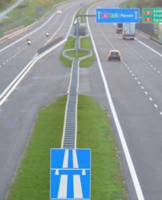 Bezpieczne poruszanie się na autostradzie