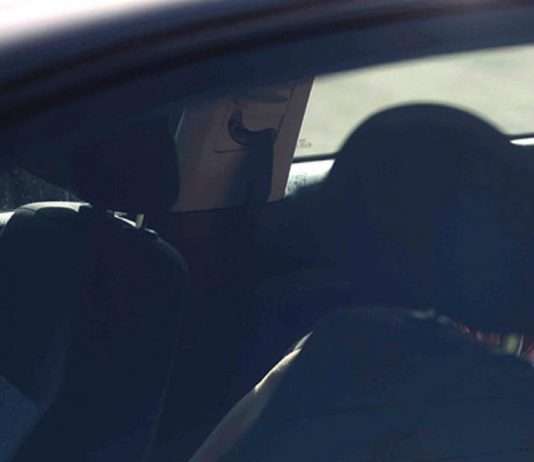 Czy można zbić szybę w samochodzie ratując dziecko? Czy można zbić szybę w samochodzie ratując dziecko