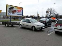 Dlaczego kierowcy nie parkują kulturalnie?
