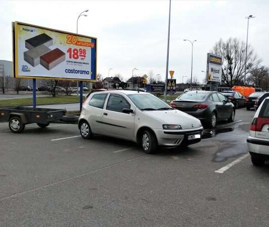 Dlaczego kierowcy nie parkują kulturalnie?