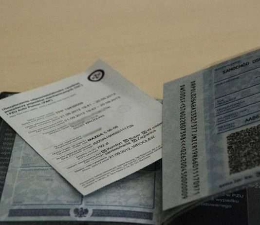 UWAGA KIEROWCY! Od 1 października 2018 r. bez dowodu rejestracyjnego i polisy OC Bez dowodu rejestracyjnego i polisy OC