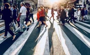 Wyprzedzanie na przejściu dla pieszych Przejście dla pieszych